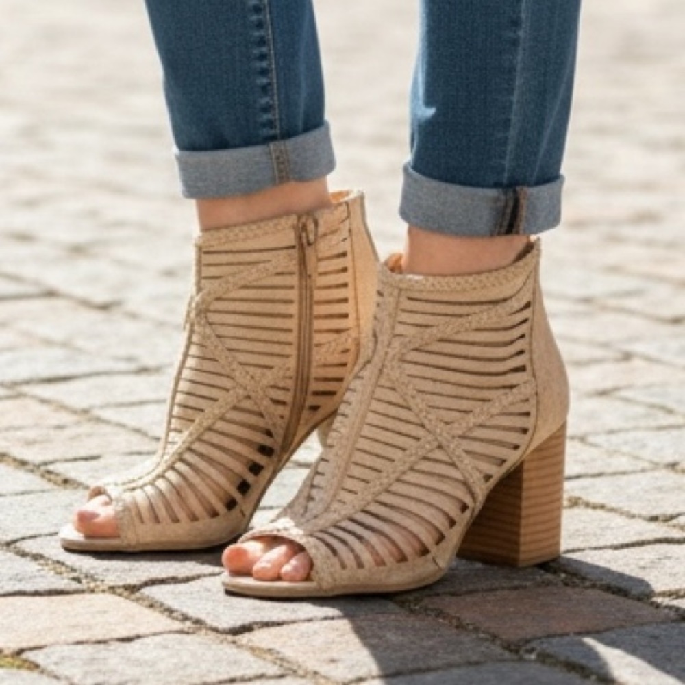 Cute Not Rated Faux Suede Ankle Boots w/Darling Rope Detail